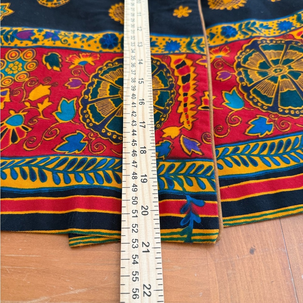 Vintage Breeches Short Wrap Skirt 14 Vibrate Colorful Made USA Feminine Resort - Picture 9 of 9